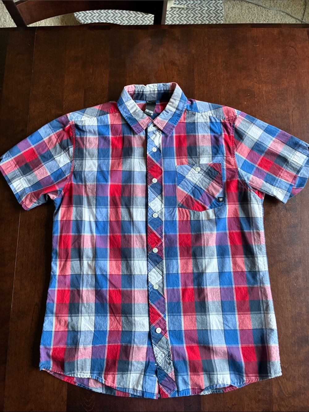 Zoo York Red, Blue & White Short-Sleeve Plaid Button-Down Shirt